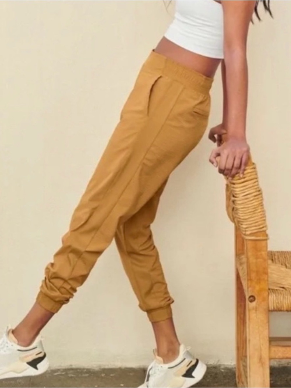 ATHLETA Yellow Textured Brooklyn Jogger Pants High Rise Elastic Waist Size 2-6